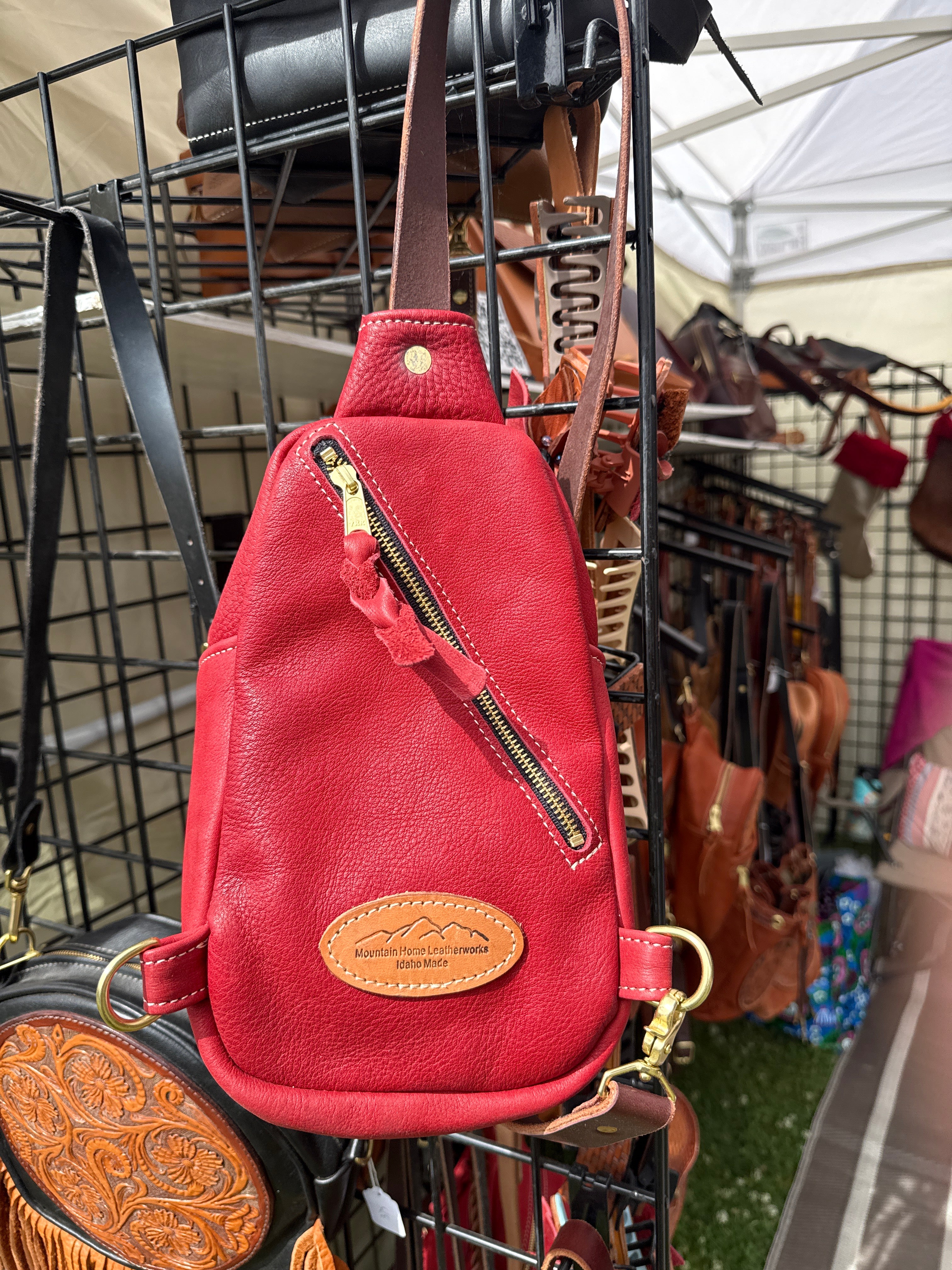 Sling bag (Copy)