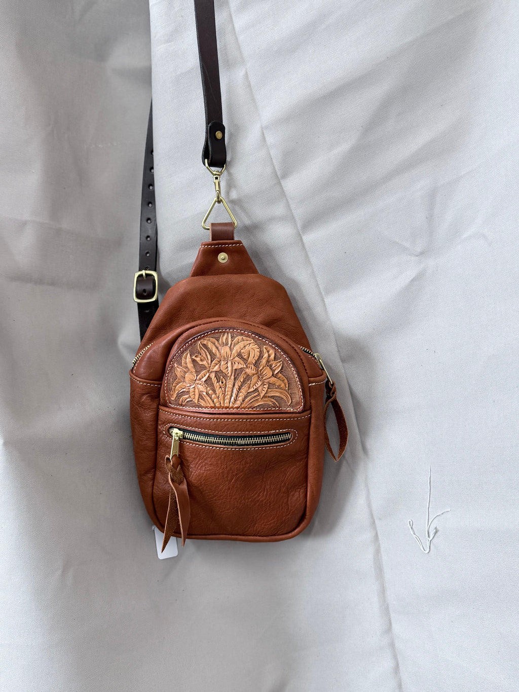Sling bag