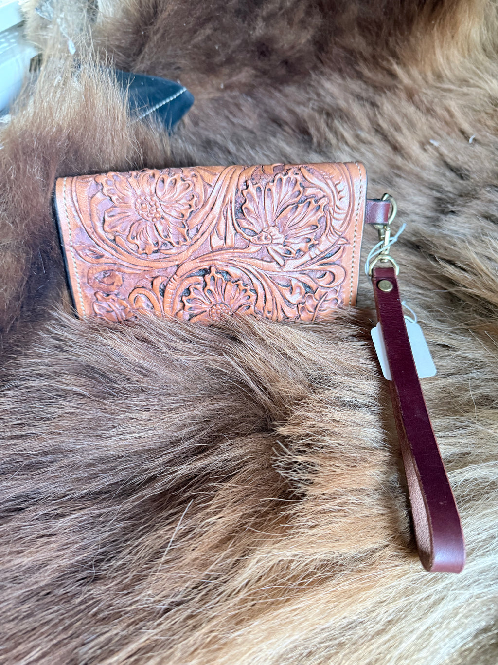 Hand tooled clutch